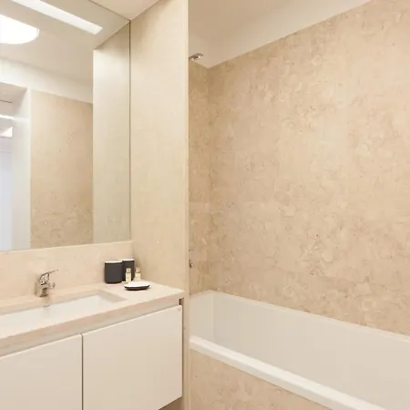 Flh Chiado Sunny Lisboa